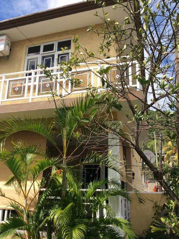 La Casa Mia Guesthouse La Gaulette Ngoại thất bức ảnh