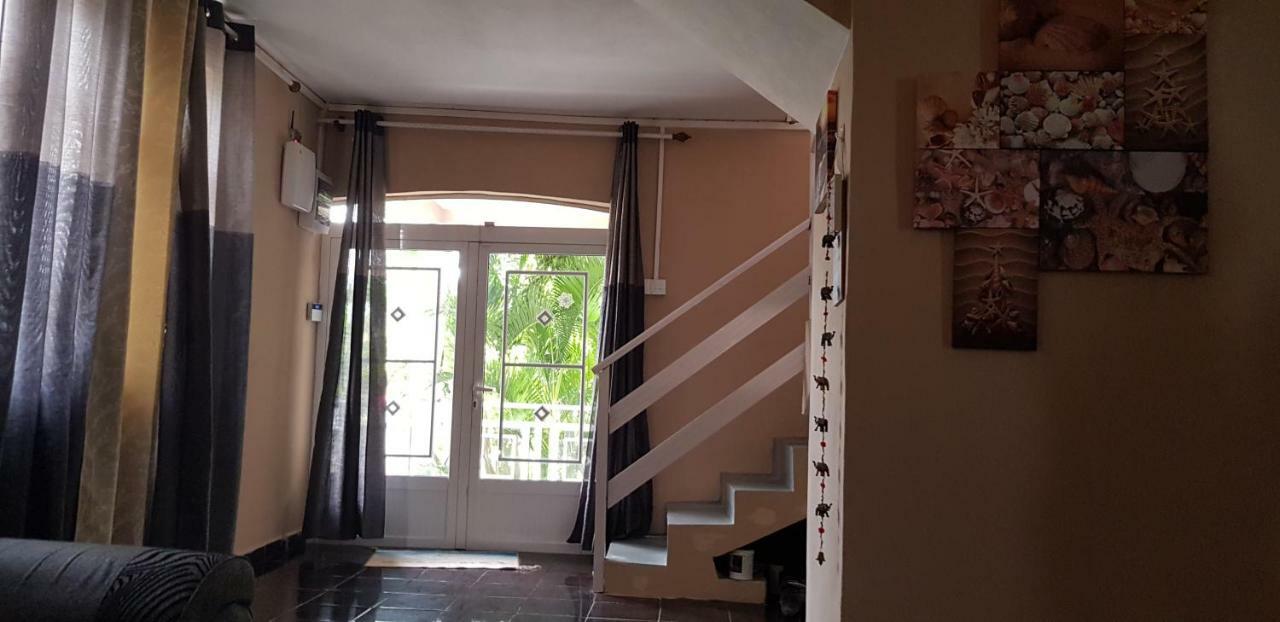 La Casa Mia Guesthouse La Gaulette Ngoại thất bức ảnh